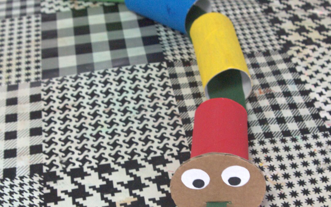 Virtualna igraonica – “Šarena zmija od rolica”